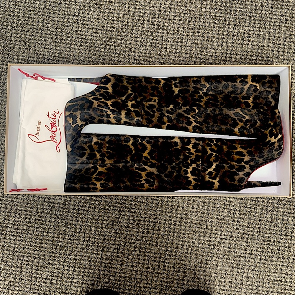 CHRISTIAN LOUBOUTIN - Size 36.5 - ASTRILARGE BOTTA 100 - Picture 9 of 14